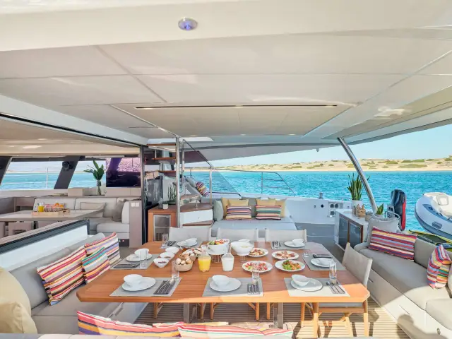 Alena Power 67 yacht – photo 4