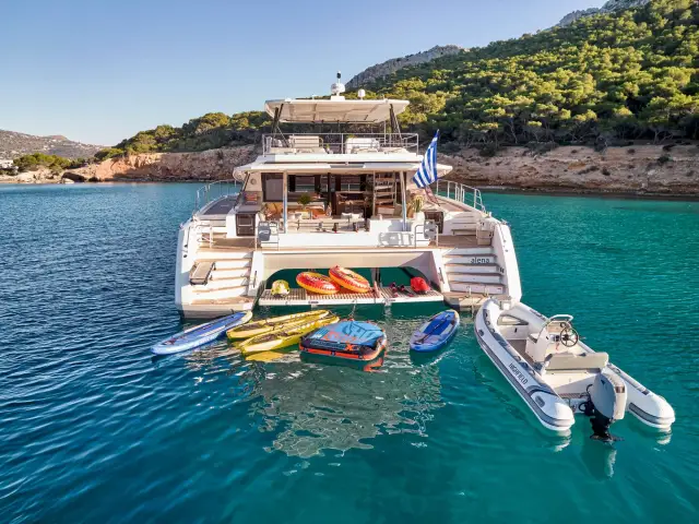 Alena Power 67 yacht – photo 6