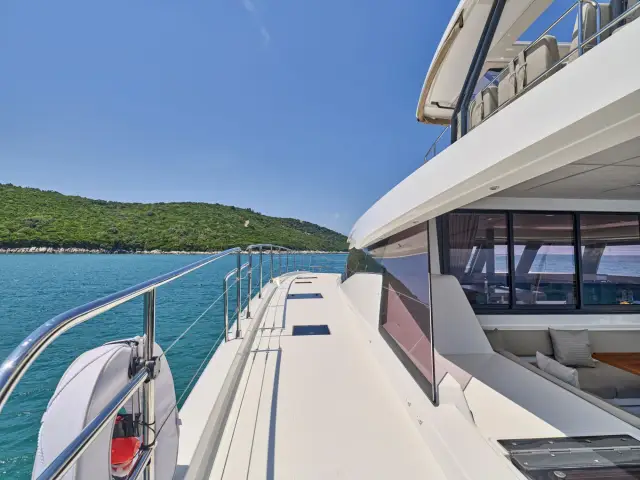 Ariva Power 67 yacht – photo 7