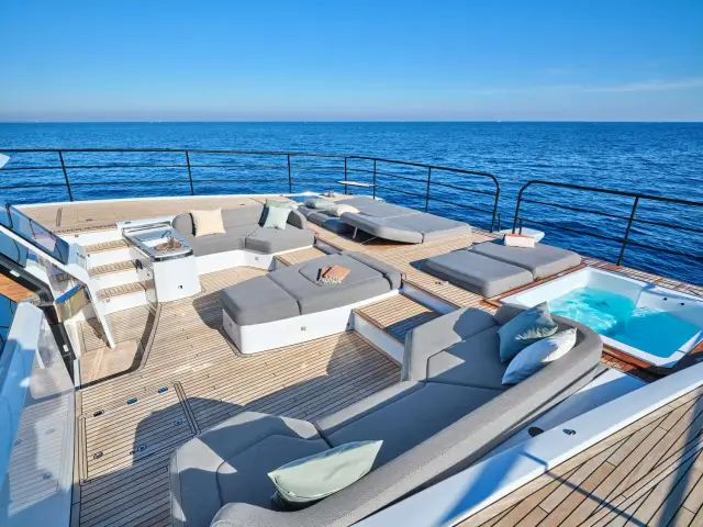 Christal Mio Power 80 yacht – photo 9