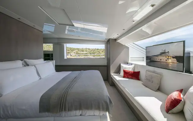 Dinaia SL106 yacht – photo 6