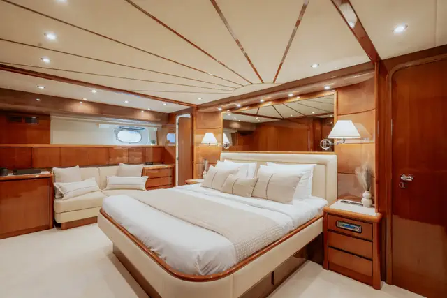 Estia Poseidon Falcon 86 yacht – photo 6