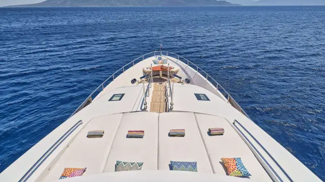 Gala I Benetti 93' (Classic displacement) yacht – photo 2