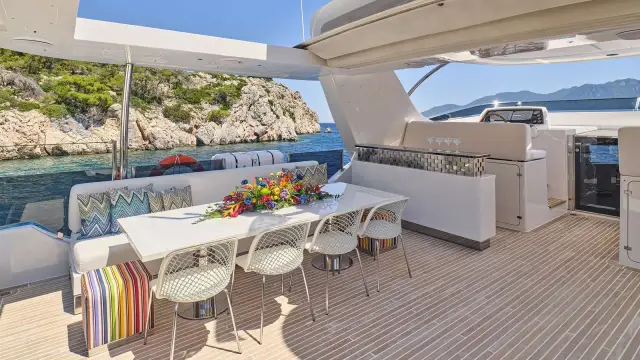Gala I Benetti 93' (Classic displacement) yacht – photo 5