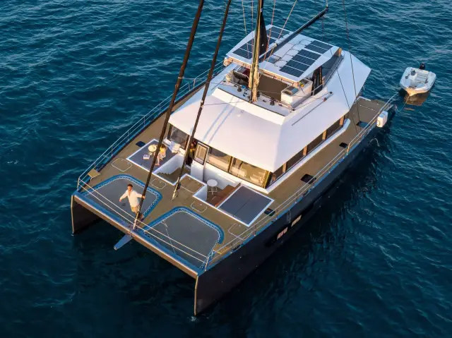 Hani I – Custom aluminium catamaran yacht charter in Greece