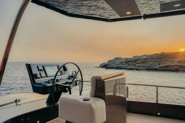Honeymoon Moon Yacht 65 yacht – photo 4
