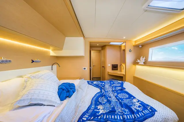 Largo Winch Lagoon 52F yacht – photo 10