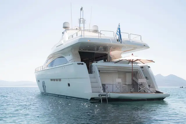 Lidia Ferretti 830 yacht – photo 2