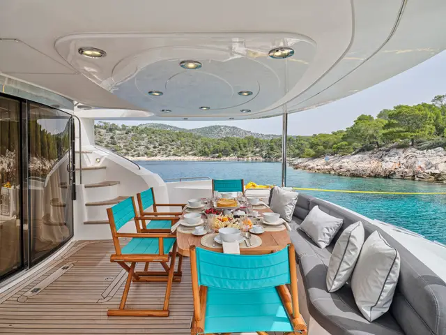 M Five Sunseeker 75 yacht – photo 4
