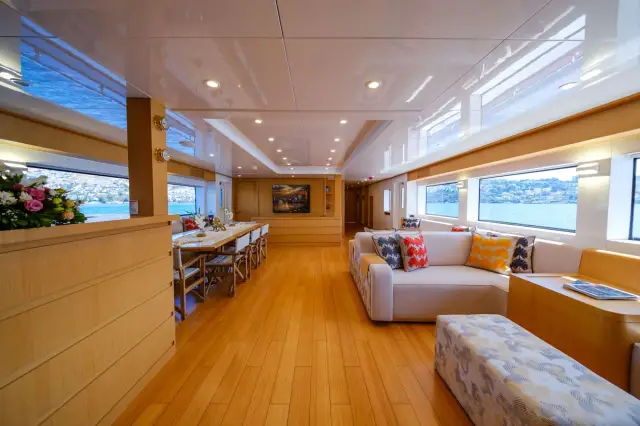 Ottawa IV Custom 39 m tri-deck yacht – photo 2
