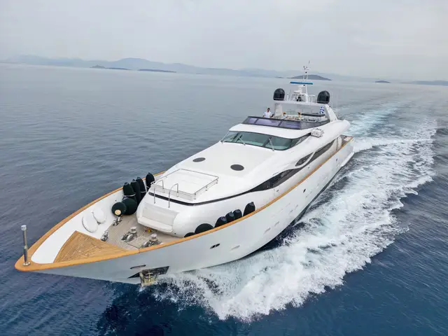 Pareaki II – Maiora 126 yacht charter in Greece