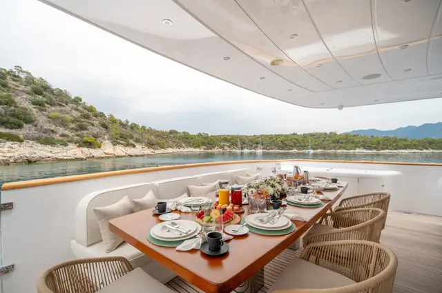 Pareaki II Maiora 126 yacht – photo 3