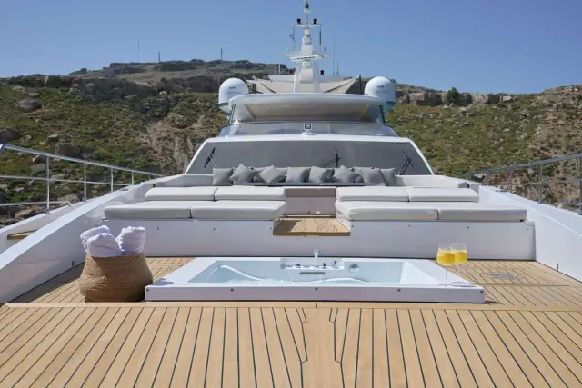 Pura Vida Grande 35 Metri yacht – photo 5