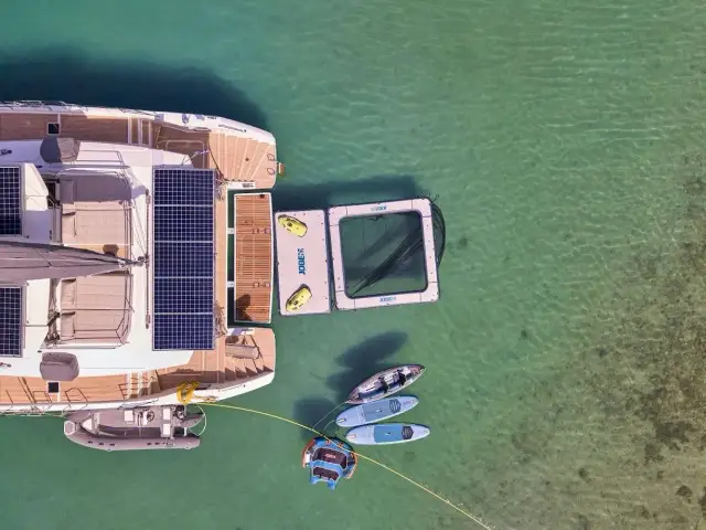 Stephanie Alegria 67 yacht – photo 3