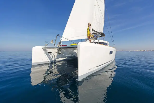 Summer Star Lagoon 52 yacht – photo 2