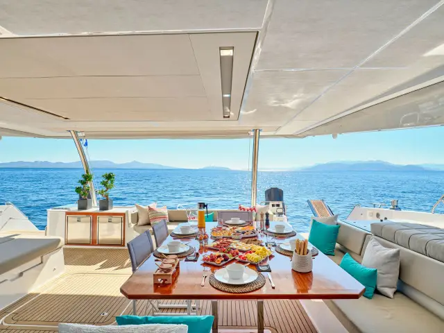 Sunmoon Alegria 67 yacht – photo 4