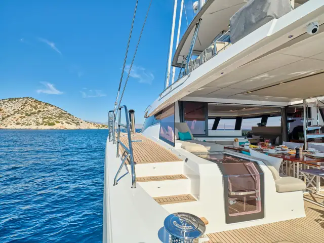 Sunmoon Alegria 67 yacht – photo 7