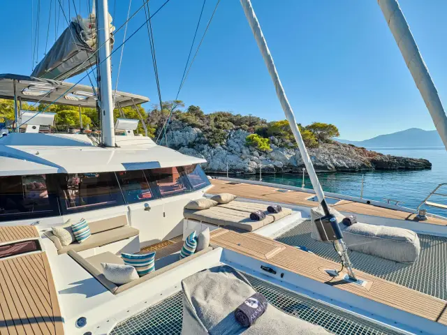 Sunmoon Alegria 67 yacht – photo 8
