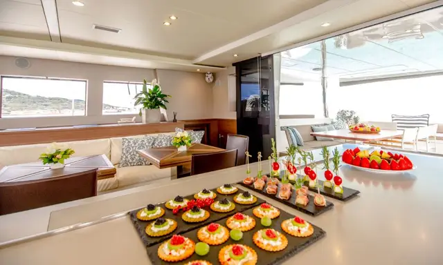 Valium 62 Lagoon 620 yacht – photo 9