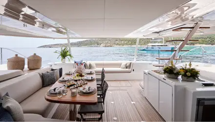 White Caps Lagoon Sixty 5 yacht – photo 2