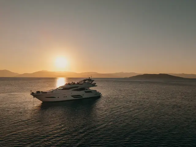 Why Not Dominator 78 yacht – photo 10